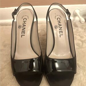 CHANEL Black Patent Open-Toe Slingback Heel